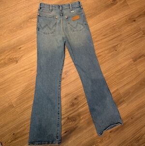 Wrangler Women's Light Blue Straight Leg Jeans